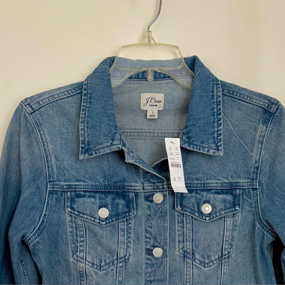 🔴NEW🔴 J. Crew Women’s Jean Jacket, Size S - Picture 2 of 6